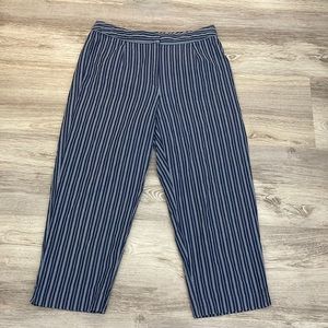 Talbots 2 Tone Blue Striped Lightweight Looser Fit Capri Pants Size 8P